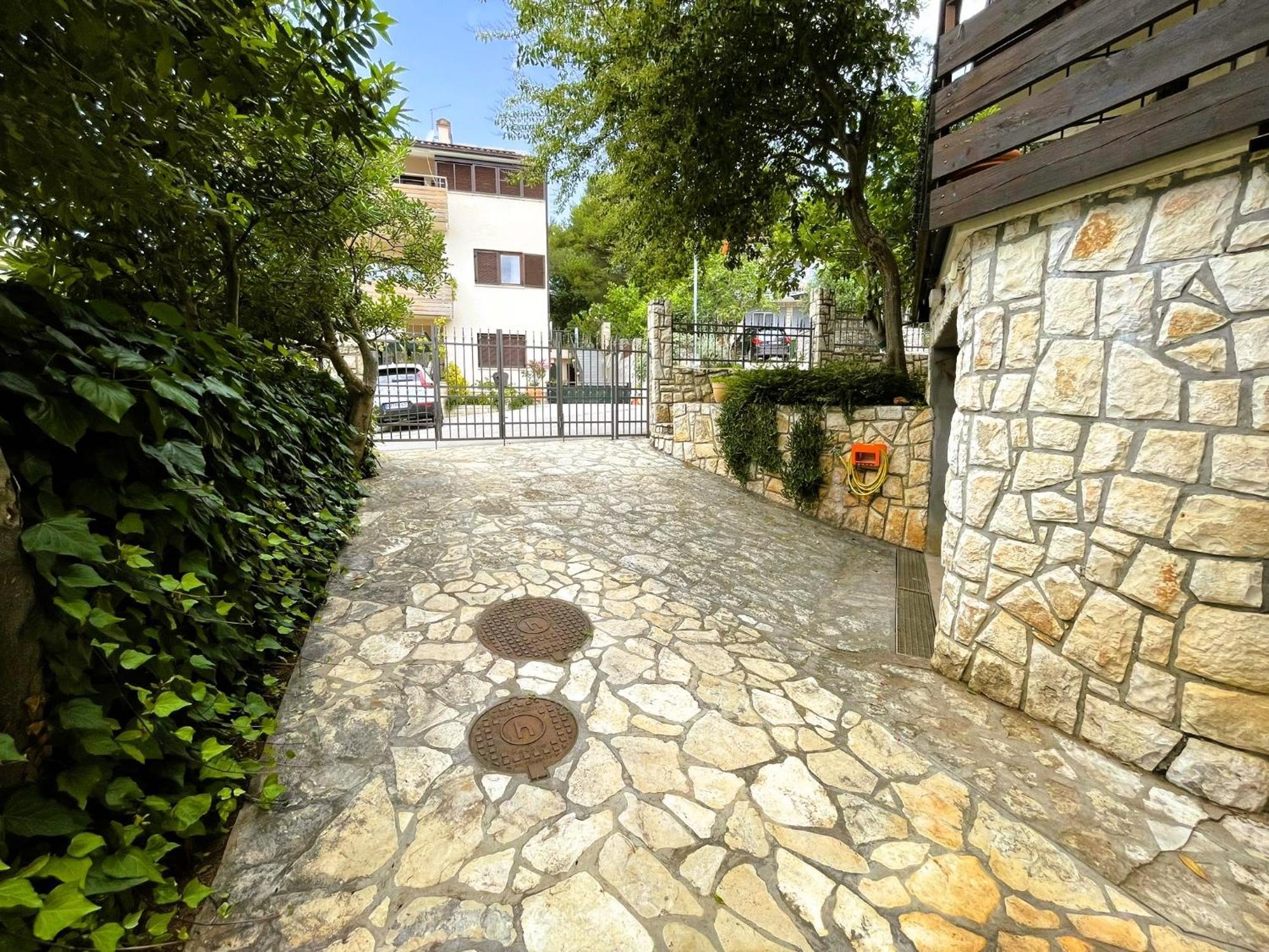 Apartment Balthazar ロヴィニ エクステリア 写真