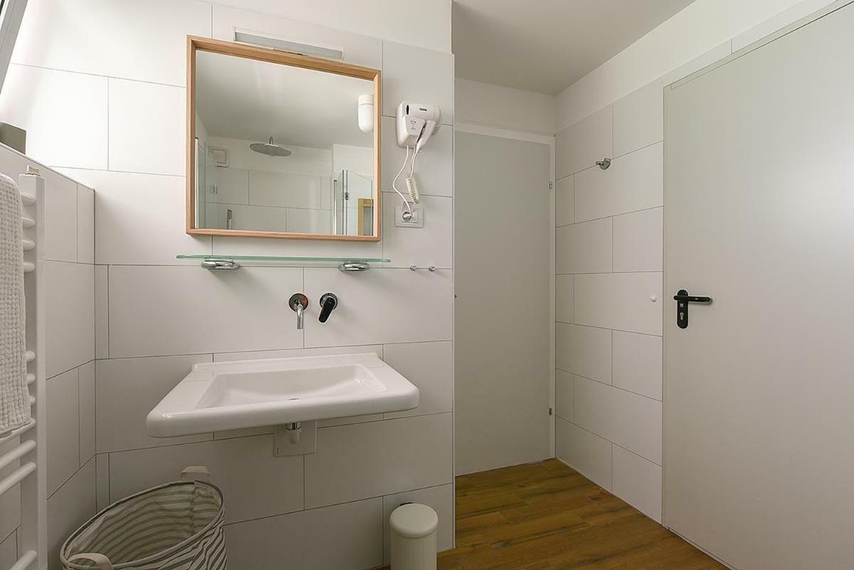 Apartment Balthazar ロヴィニ エクステリア 写真